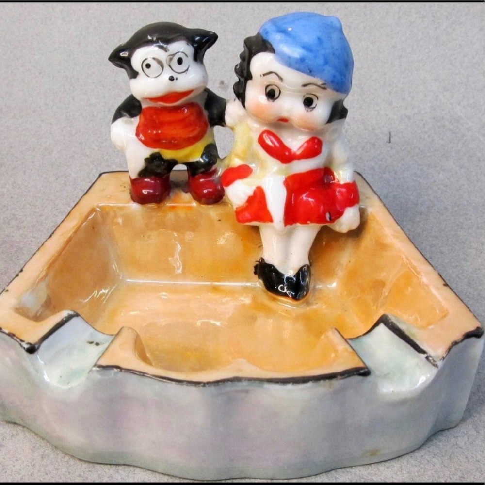VERY RARE 1930'S BETTY BOOP ASHTRAY